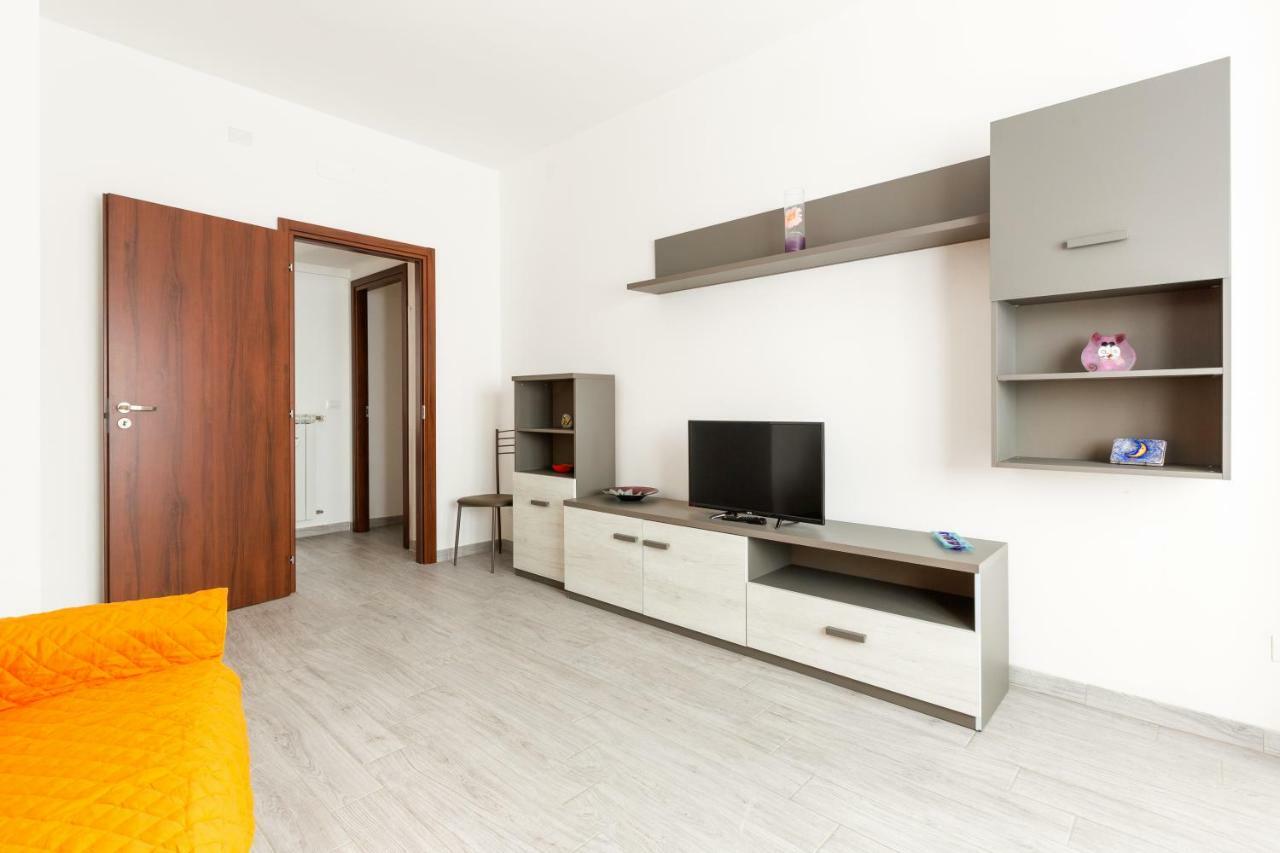 Renewed Balcony Flat With Green Garden Milano Exteriör bild