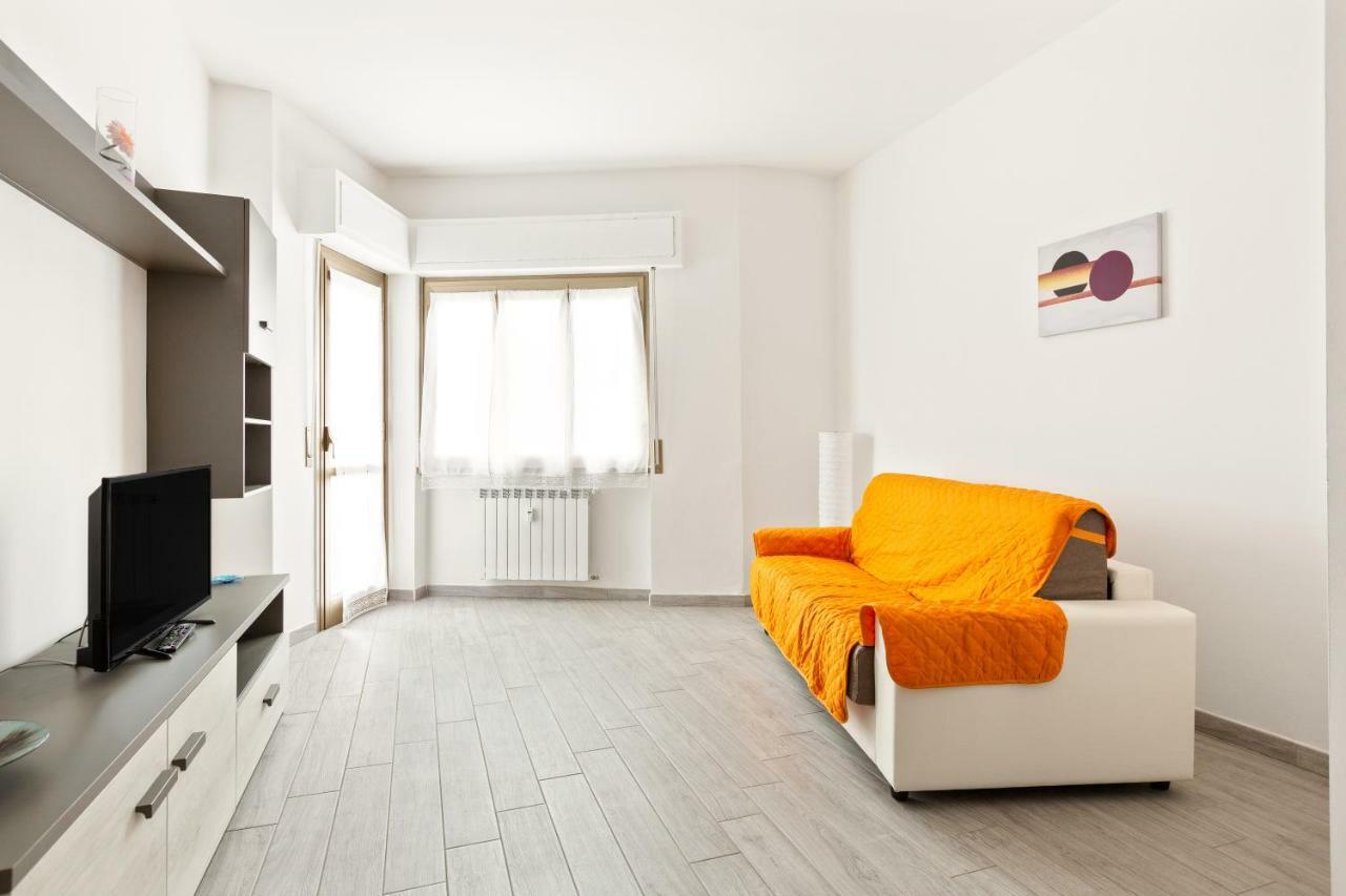 Renewed Balcony Flat With Green Garden Milano Exteriör bild